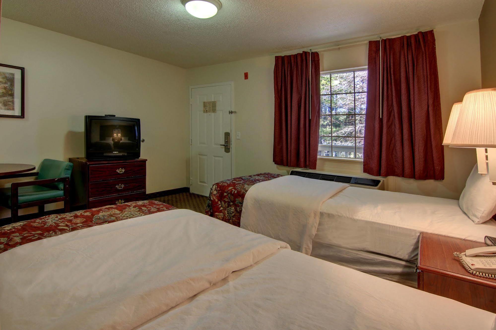 Intown Suites Extended Stay Atlanta Ga - Сувани Экстерьер фото